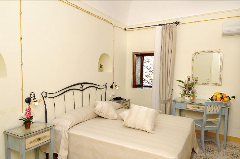 Locanda Degli Dei Праяно Экстерьер фото